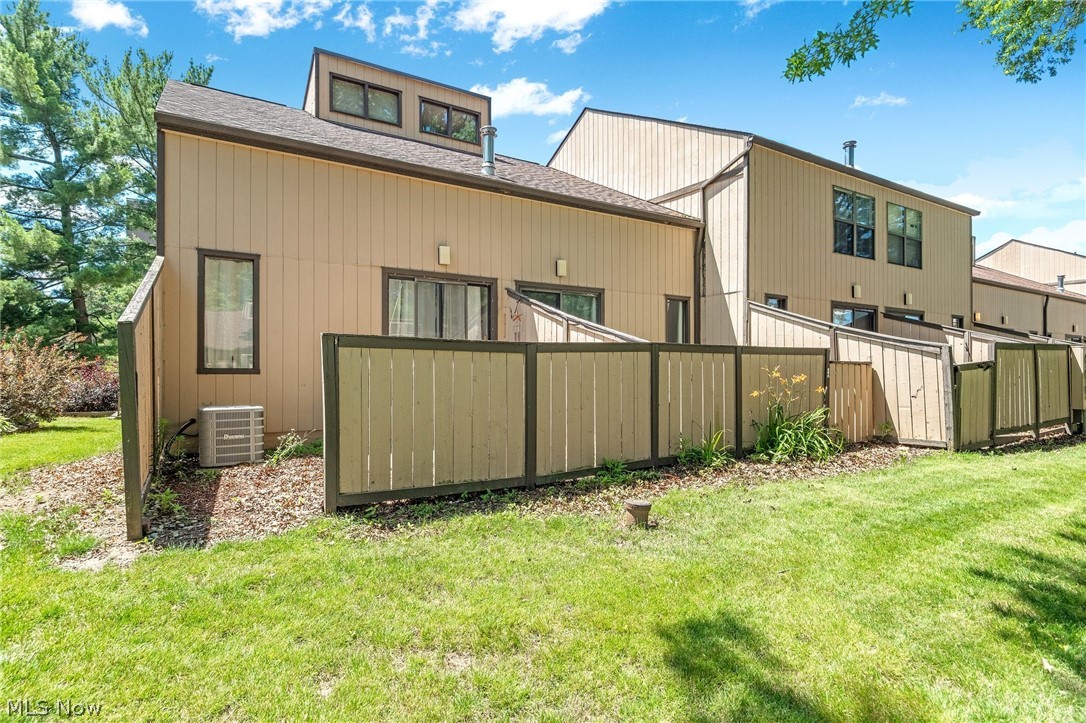 621 Center Avenue Cuyahoga Falls OH 44221