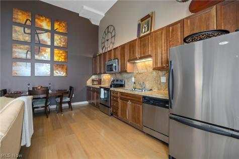 401 W Shoreline Drive Sandusky OH 43016