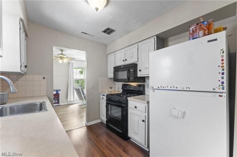 4777 Columbia Road North Olmsted OH 44070