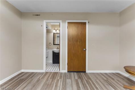 4777 Columbia Road North Olmsted OH 44070