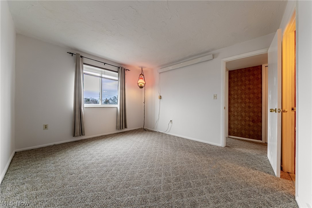 12029 Clifton Boulevard Lakewood OH 44107