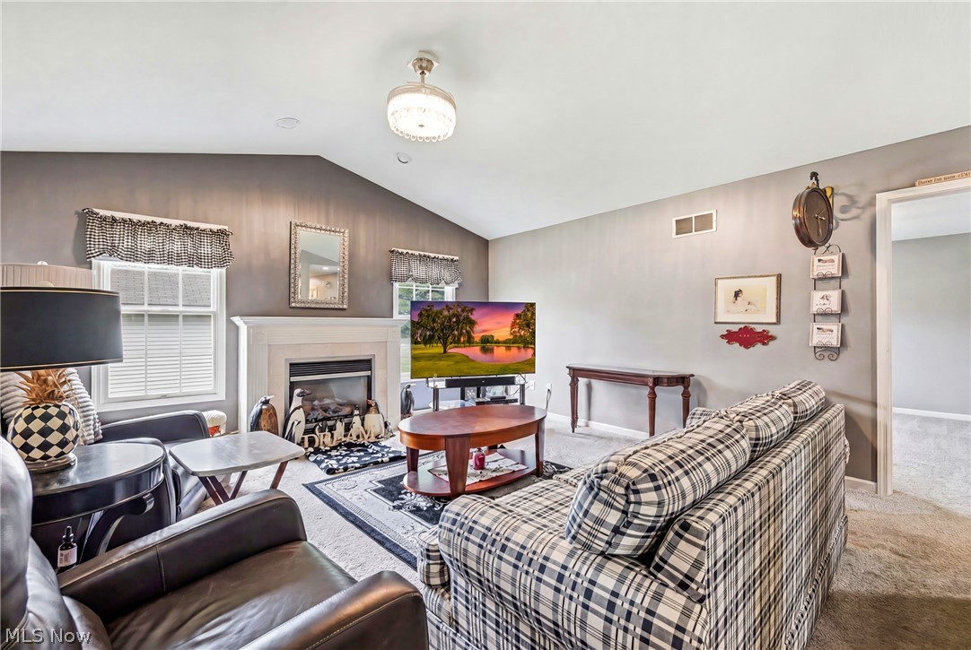 603 S Raccoon Road Austintown OH 44515