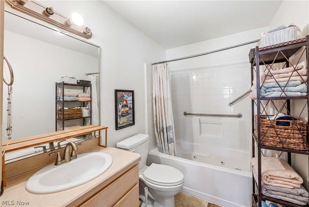 603 S Raccoon Road Austintown OH 44515