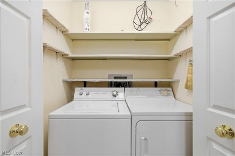 4557 Saint James Circle NW Canton OH 44708