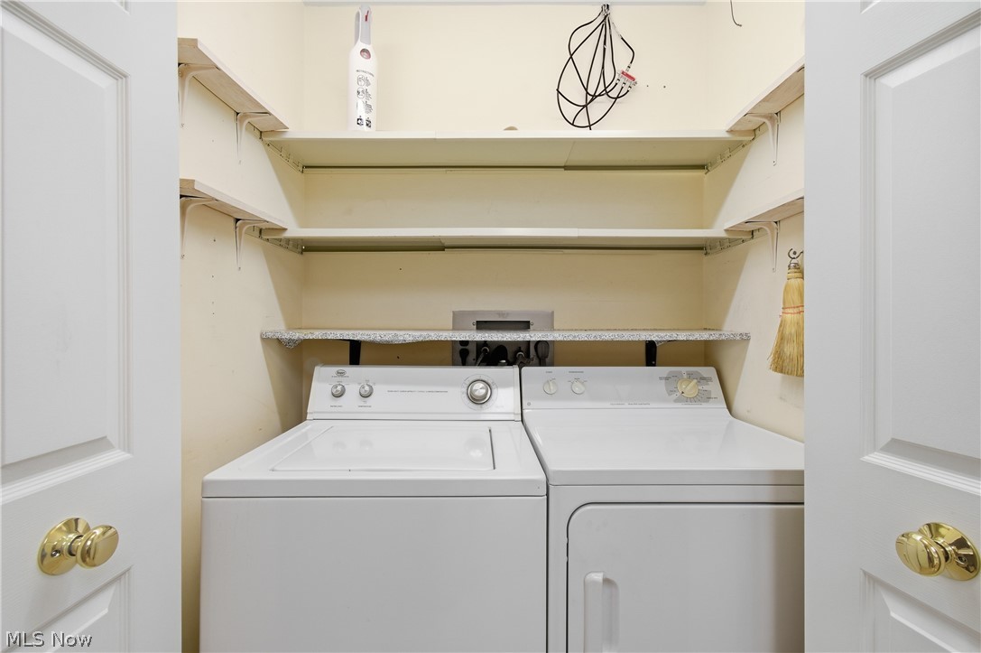 4557 Saint James Circle NW Canton OH 44708