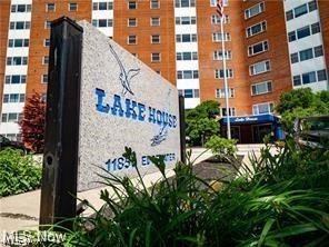 11850 Edgewater Drive Lakewood OH 44107