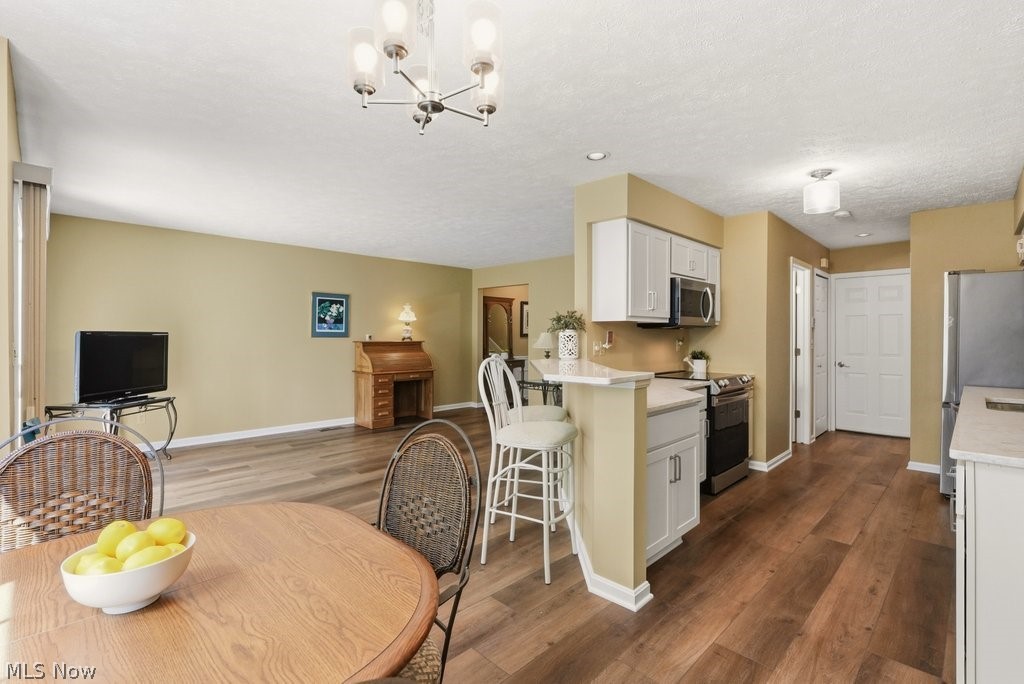 5653 Gateway Lane Brook Park OH 44142