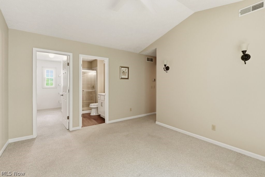 5653 Gateway Lane Brook Park OH 44142