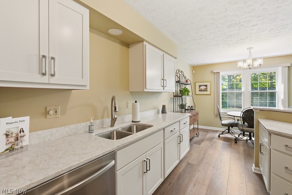 5653 Gateway Lane Brook Park OH 44142