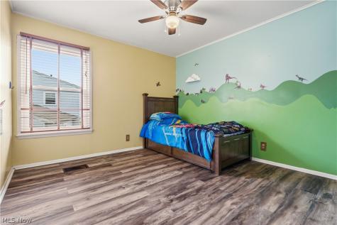 2551 Royal County Down Uniontown OH 44685