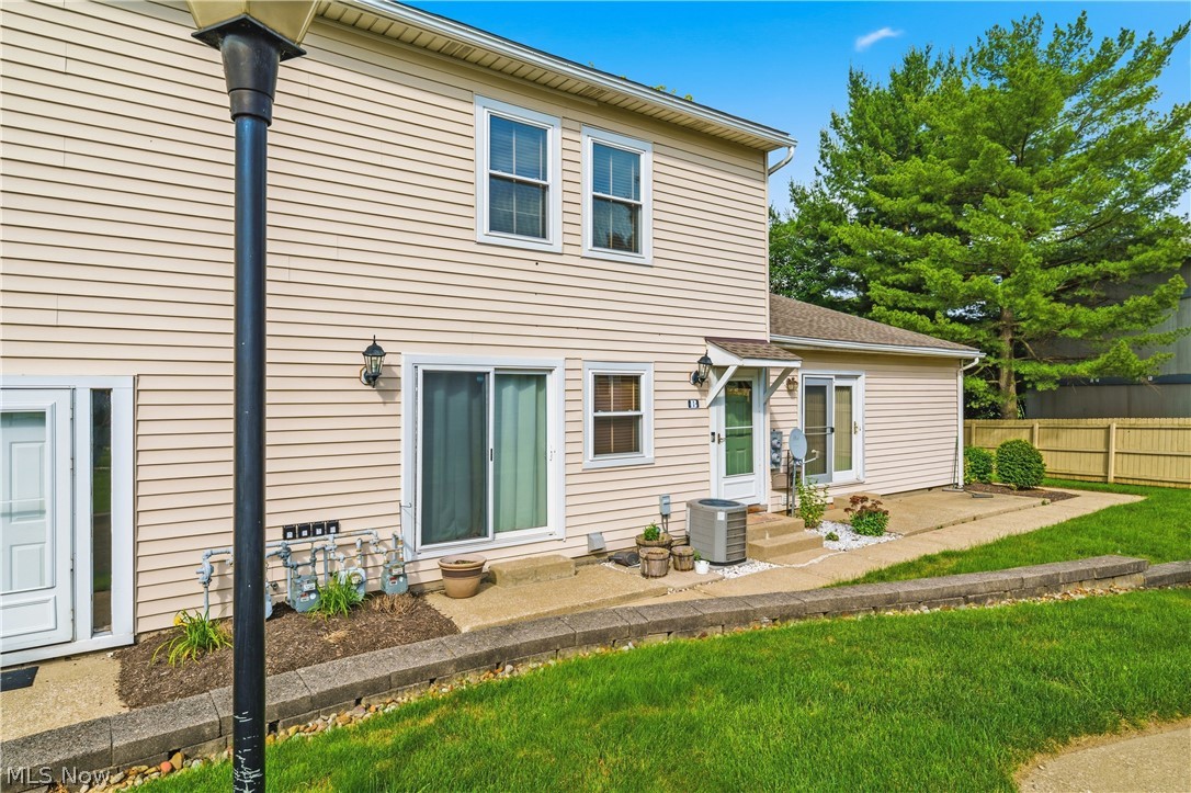 2551 Royal County Down Uniontown OH 44685