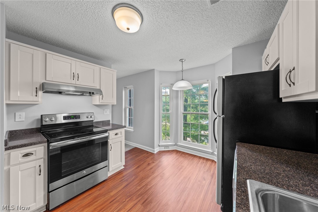 220 Fox Hollow Drive Mayfield Heights OH 44124