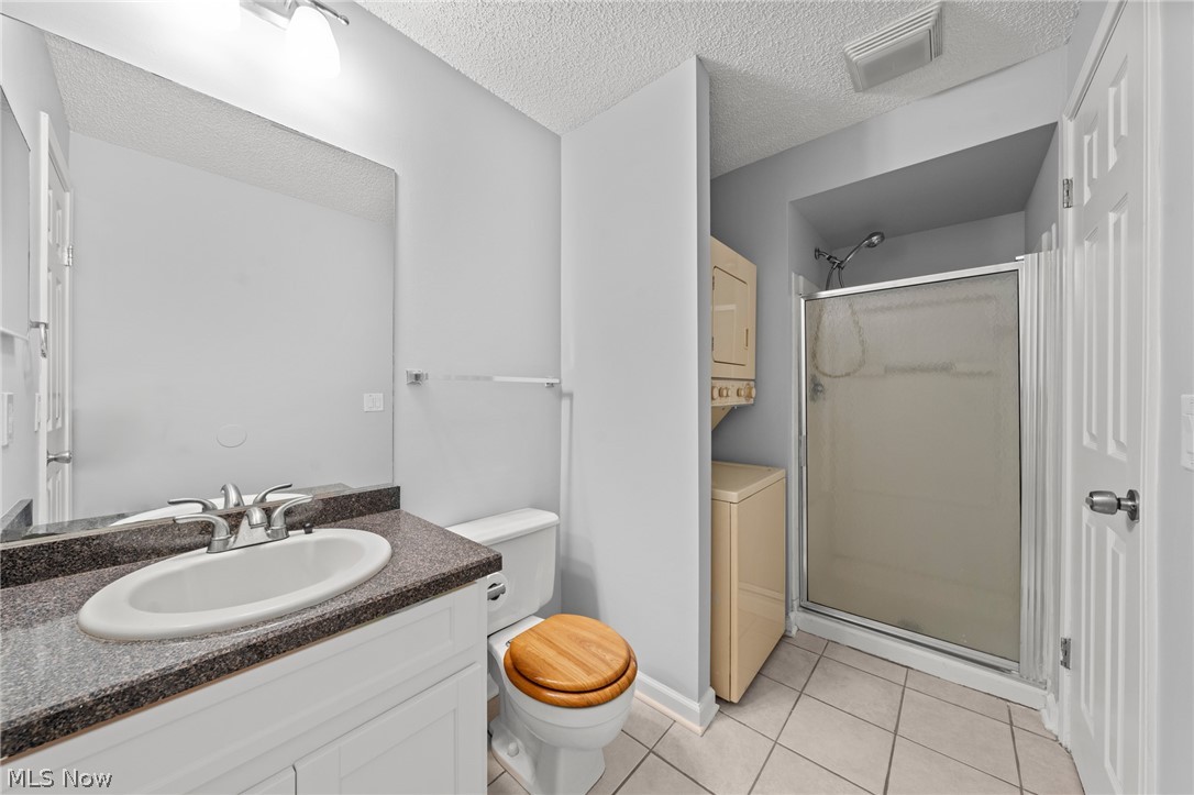 220 Fox Hollow Drive Mayfield Heights OH 44124