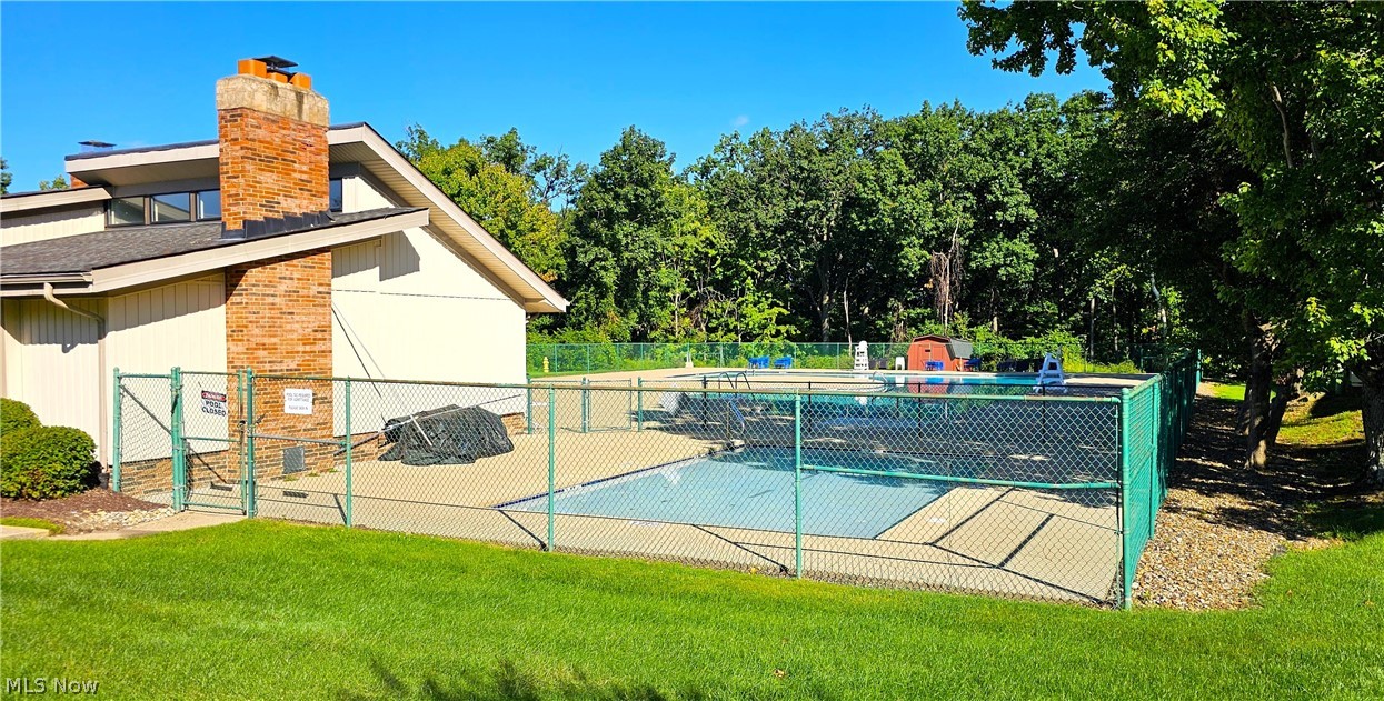 5565 Treetop Court Parma OH 44134