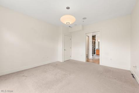 1517 W 32nd Street Cleveland OH 44113