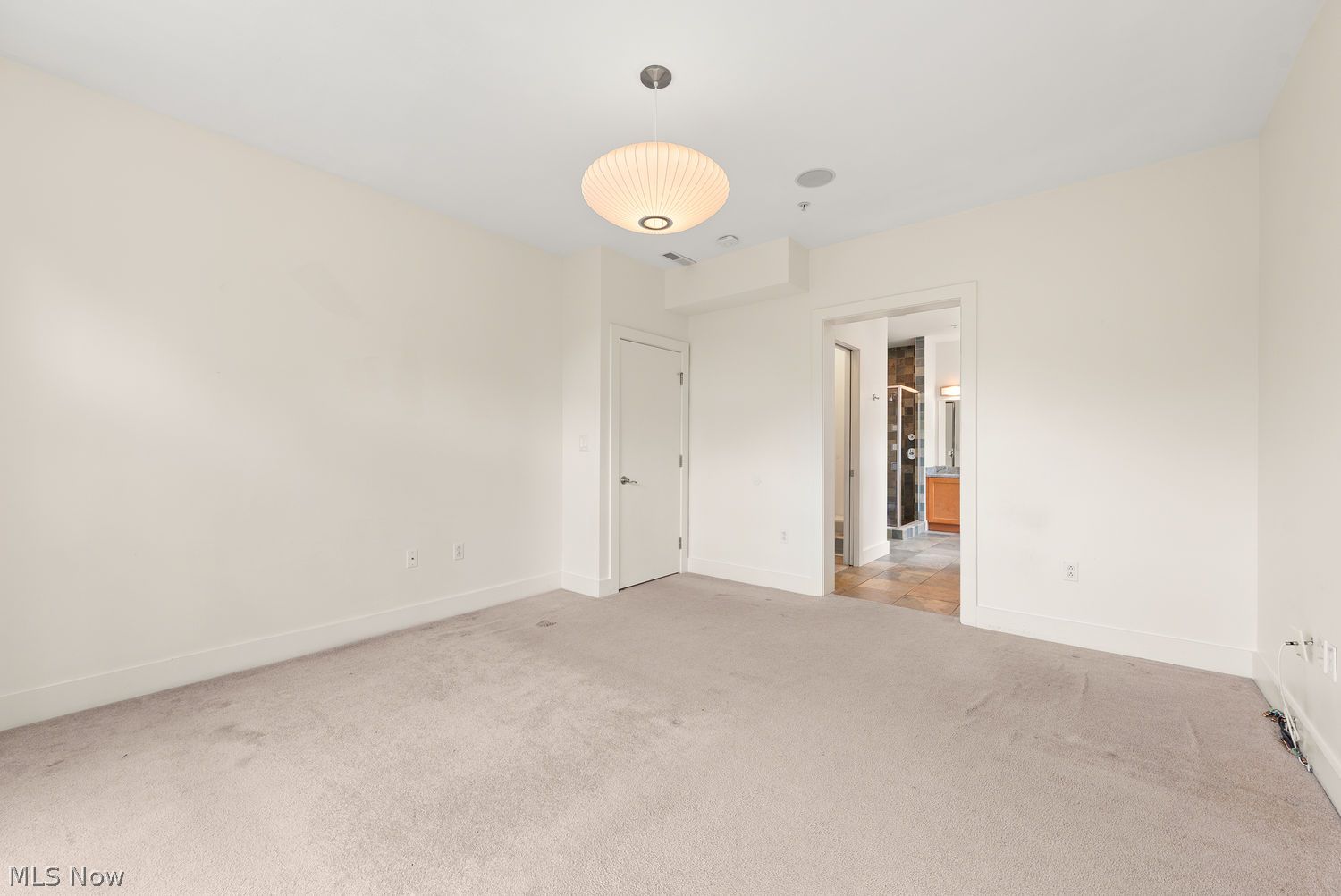 1517 W 32nd Street Cleveland OH 44113