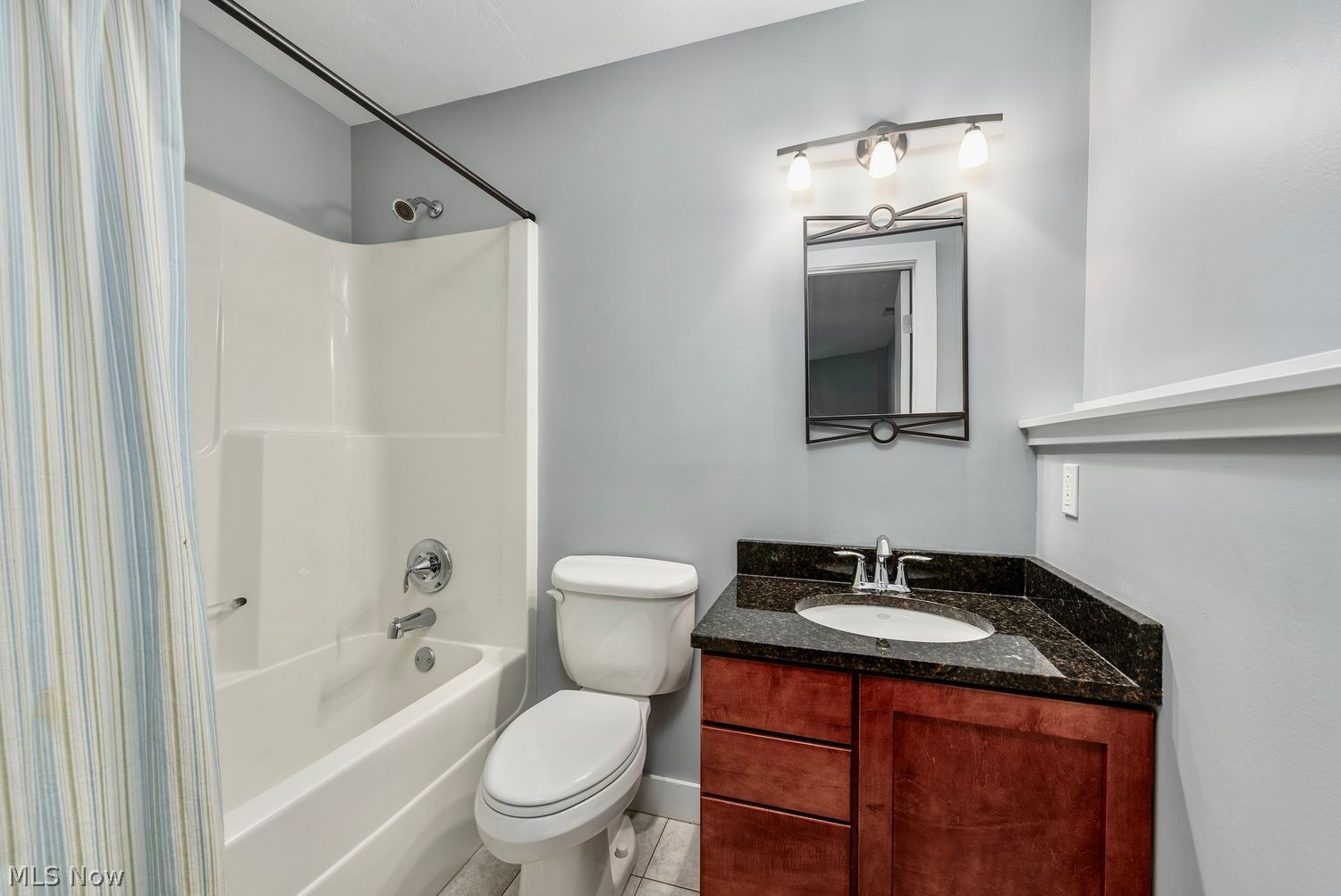 1517 W 32nd Street Cleveland OH 44113