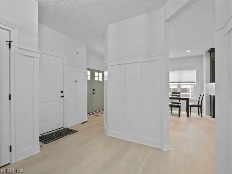 143 Town Centre Drive Broadview Heights OH 44147