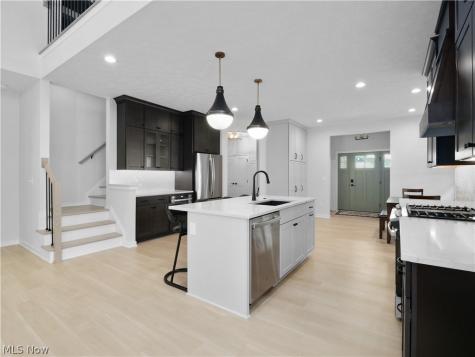 143 Town Centre Drive Broadview Heights OH 44147