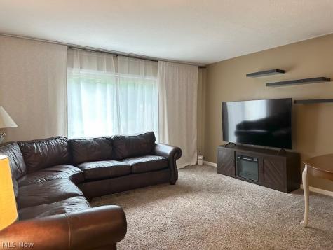 5512 Sandpiper Drive Parma OH 44134