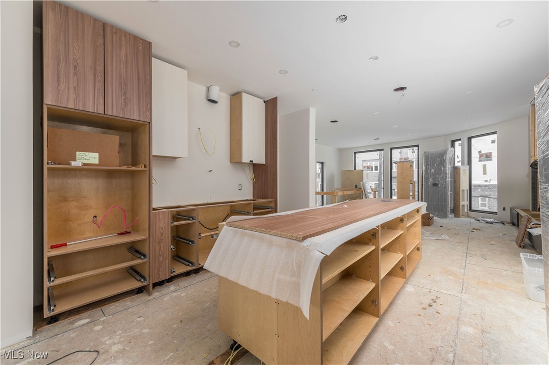 5217 Herman Avenue Cleveland OH 44102