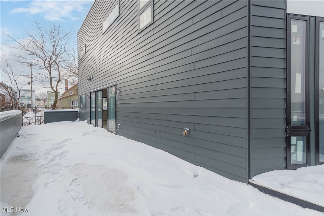 5217 Herman Avenue Cleveland OH 44102