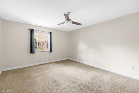 2885 Pease Drive Rocky River OH 44116