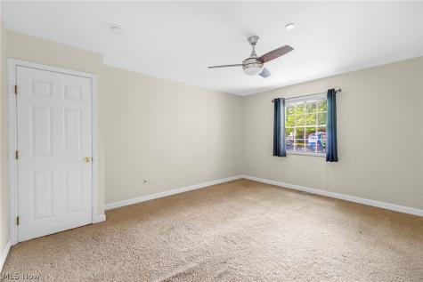 2885 Pease Drive Rocky River OH 44116