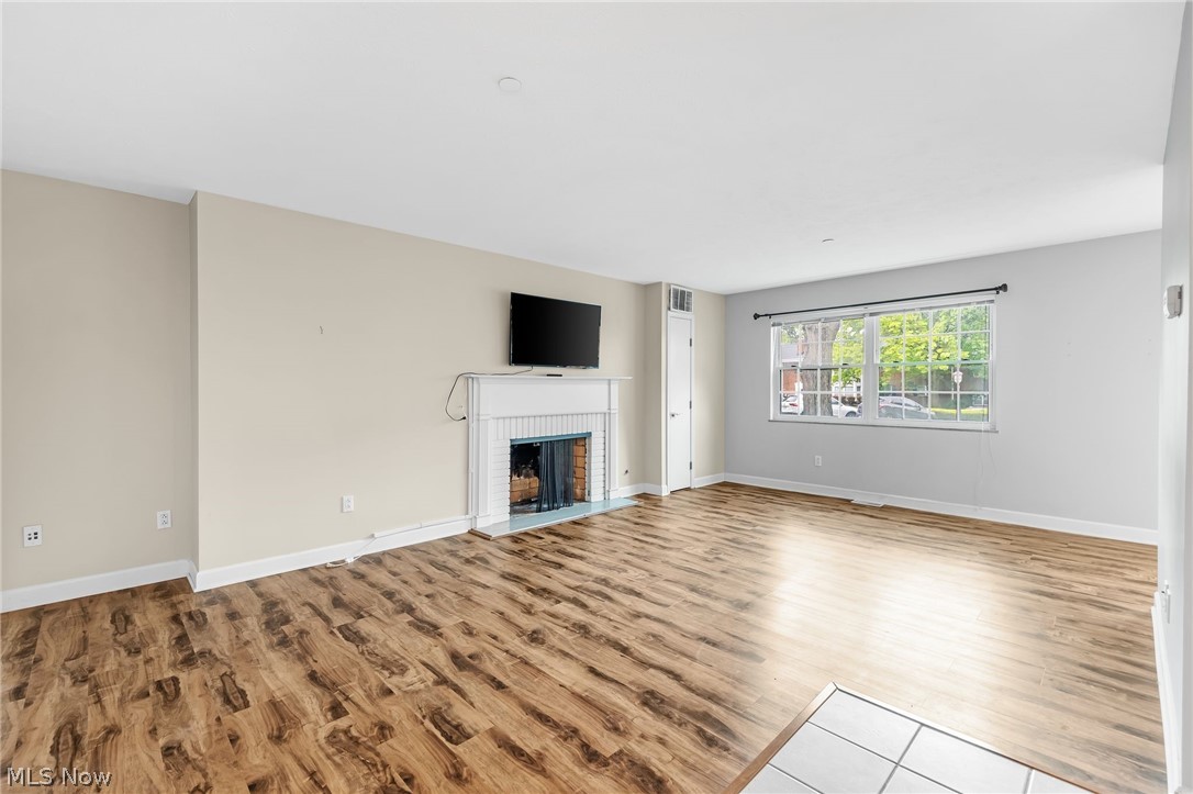 2885 Pease Drive Rocky River OH 44116