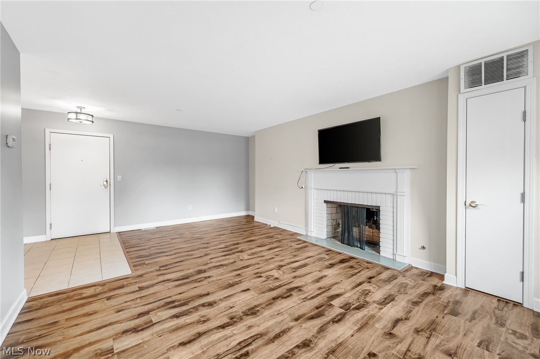 2885 Pease Drive Rocky River OH 44116