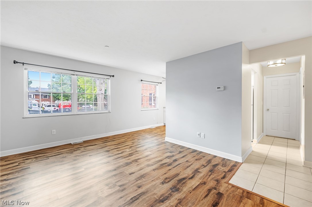 2885 Pease Drive Rocky River OH 44116