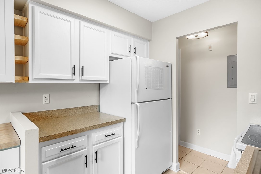 2885 Pease Drive Rocky River OH 44116