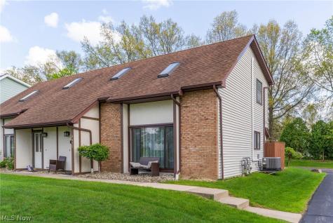 5472 Callaway Circle Youngstown OH 44515