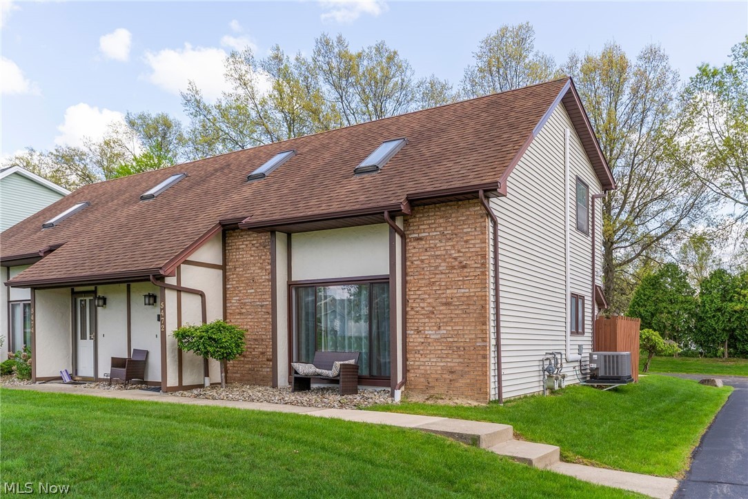 5472 Callaway Circle Youngstown OH 44515