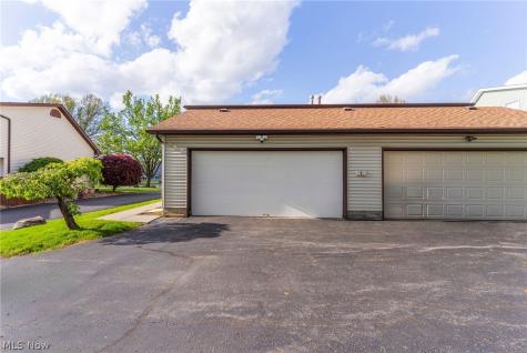 5472 Callaway Circle Youngstown OH 44515