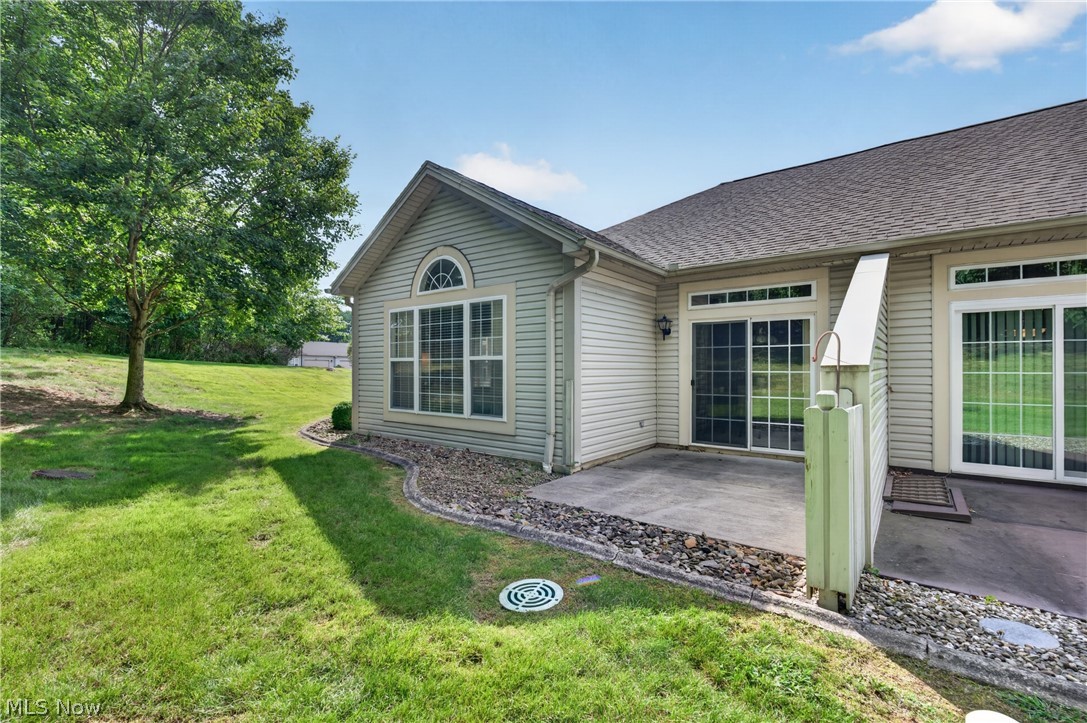 5645 Clingan Road Struthers OH 44471
