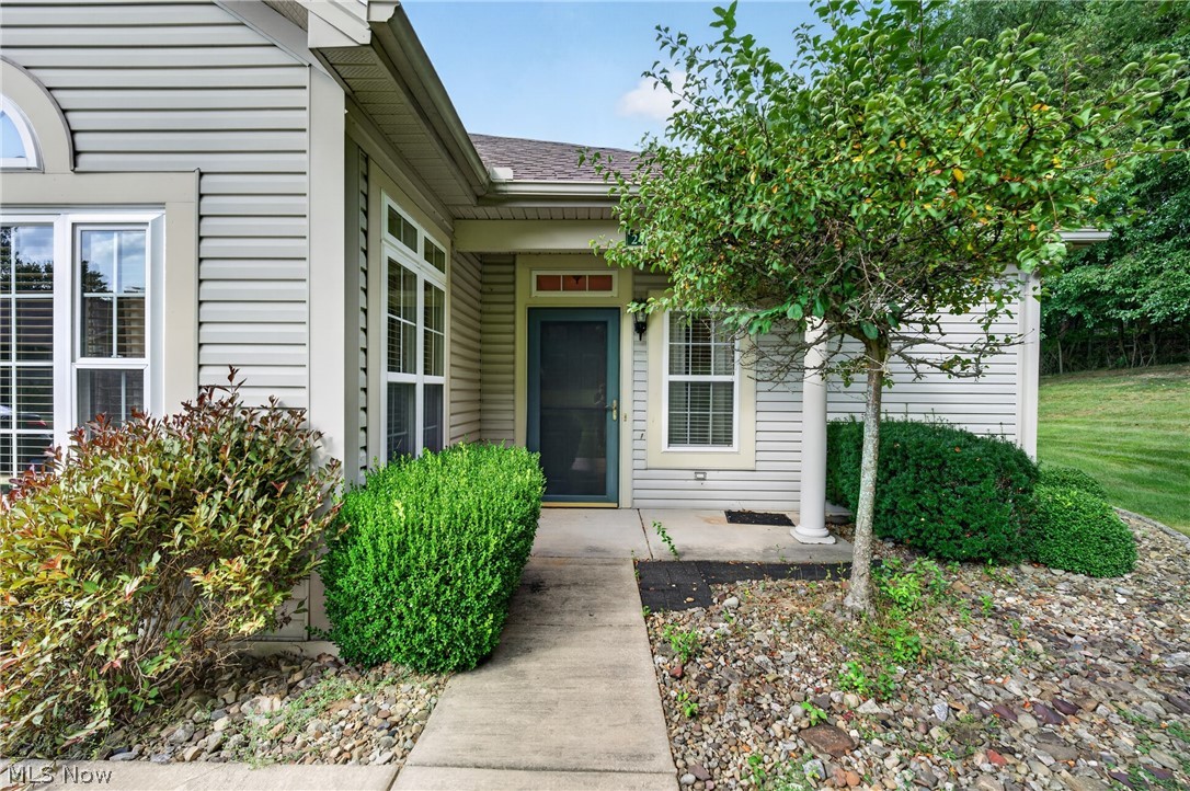 5645 Clingan Road Struthers OH 44471