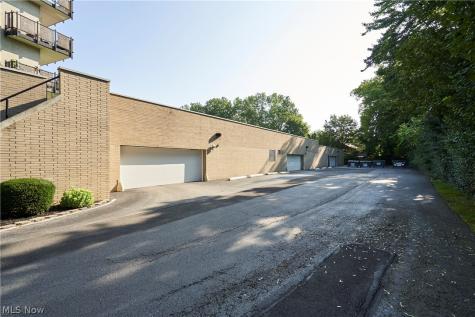 255 N Portage Path Akron OH 44303