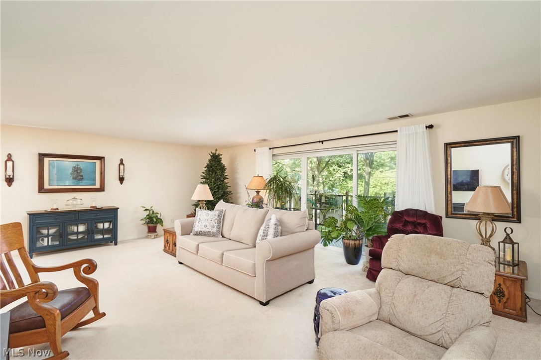 255 N Portage Path Akron OH 44303