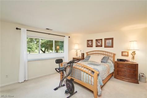255 N Portage Path Akron OH 44303