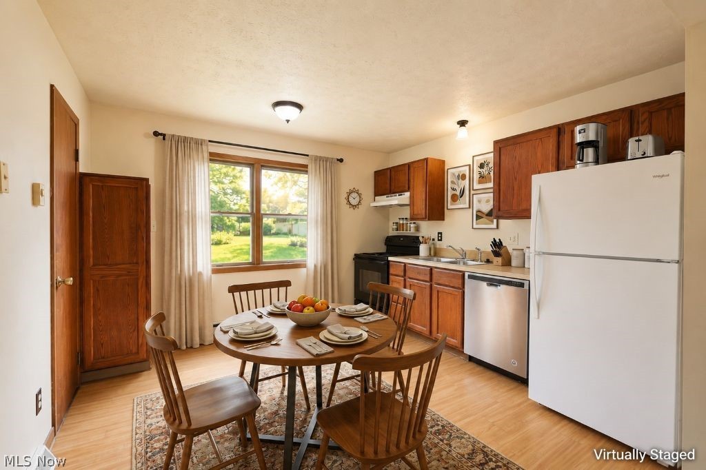 346 Greentree Place Lisbon OH 44432