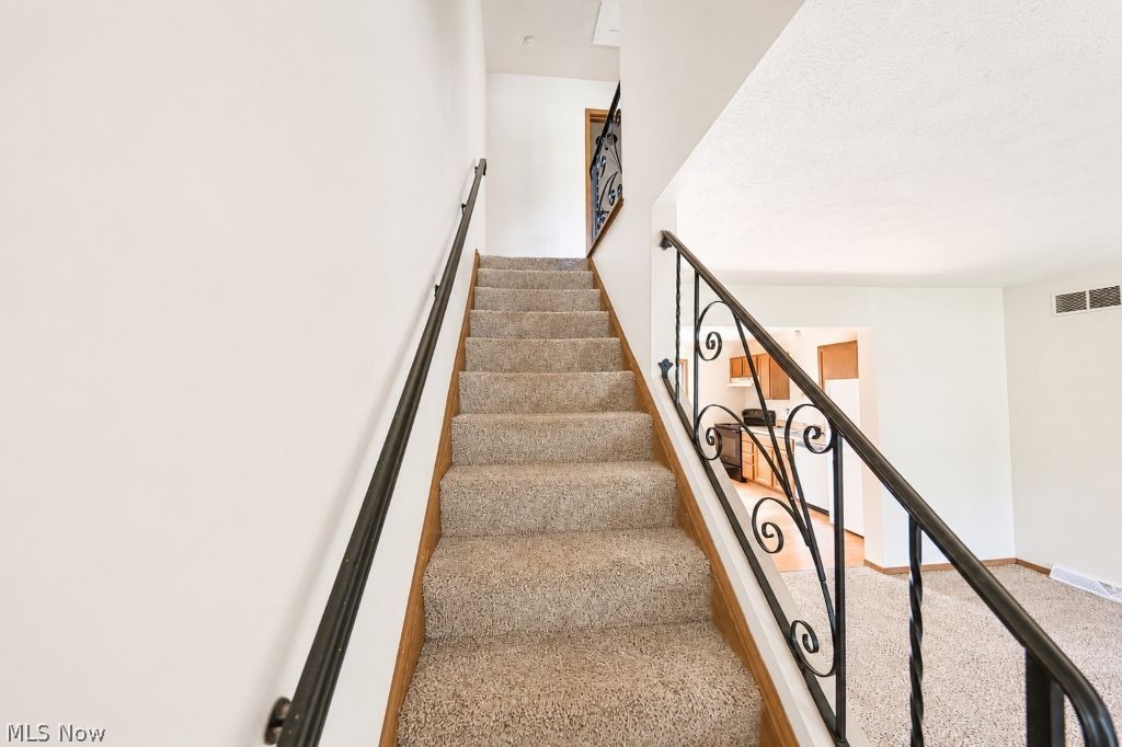 346 Greentree Place Lisbon OH 44432