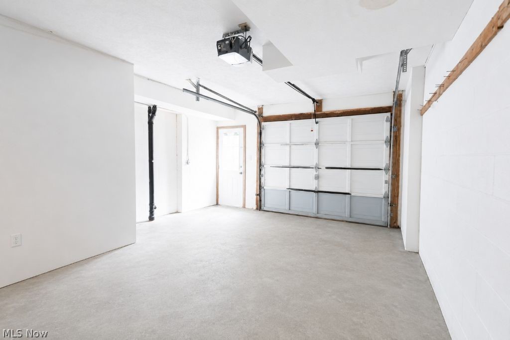 346 Greentree Place Lisbon OH 44432