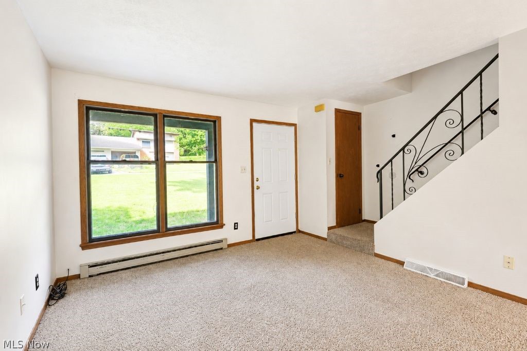 346 Greentree Place Lisbon OH 44432