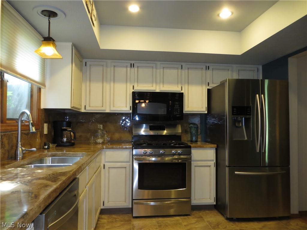 18606 Buccaneer Creek Drive Strongsville OH 44136