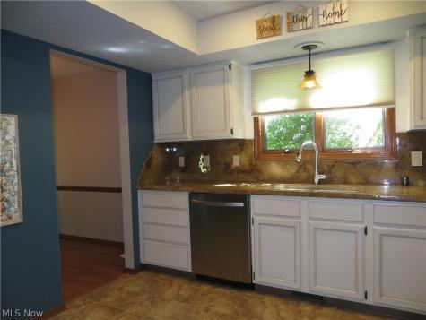 18606 Buccaneer Creek Drive Strongsville OH 44136