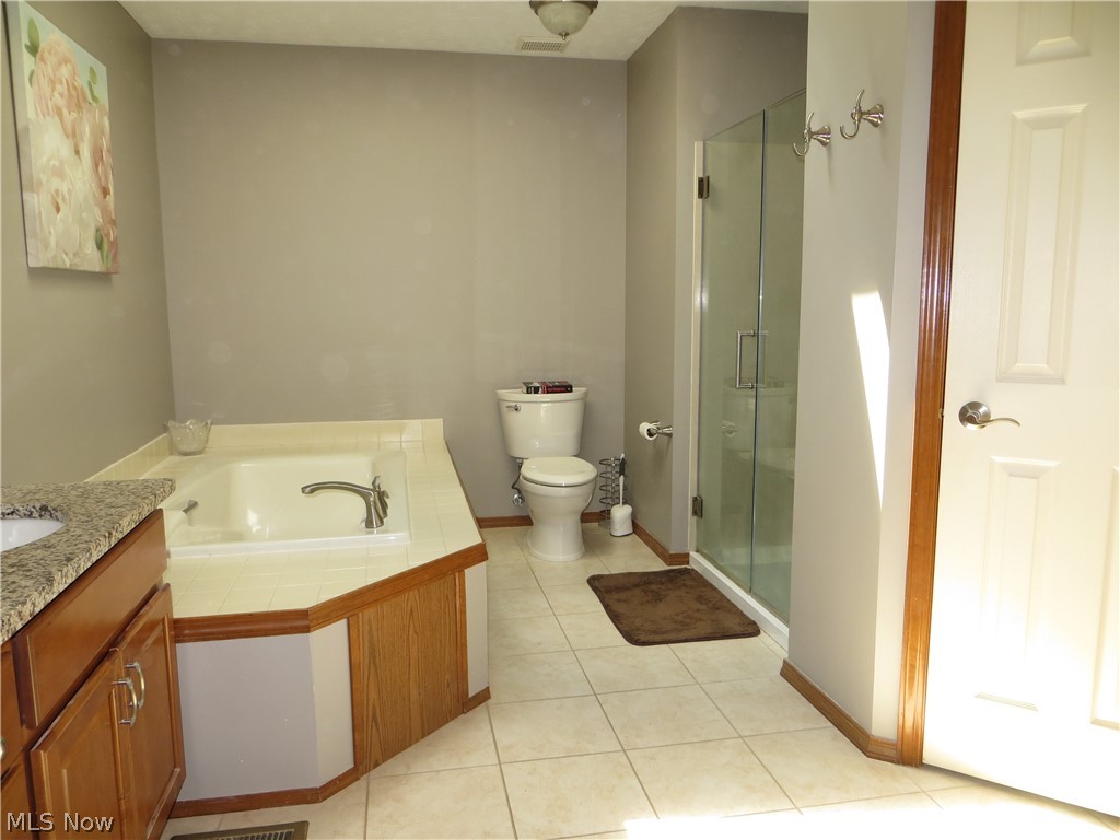 18606 Buccaneer Creek Drive Strongsville OH 44136