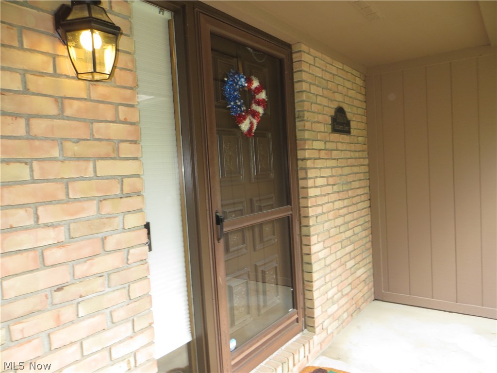 18606 Buccaneer Creek Drive Strongsville OH 44136