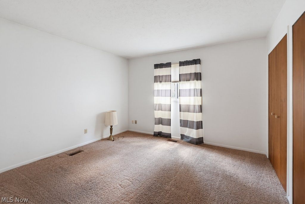 10006 Blossom Lane Twinsburg OH 44087