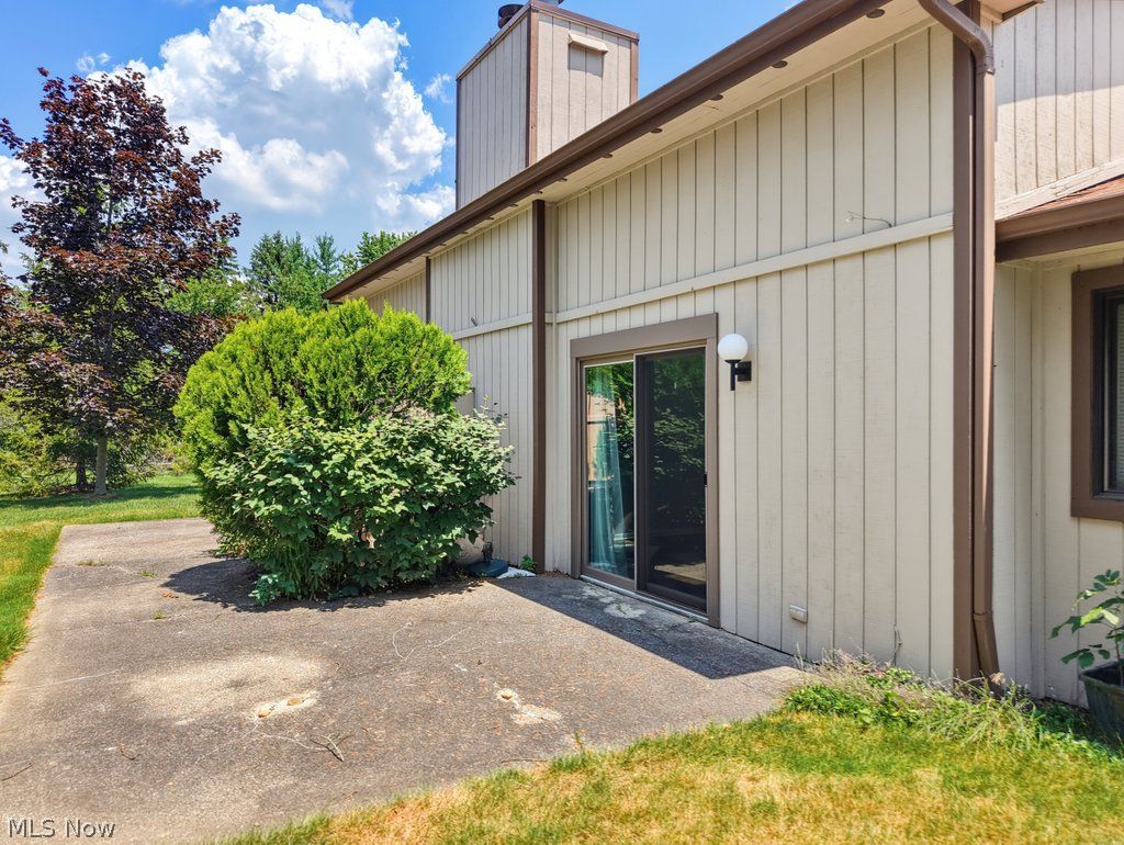 10006 Blossom Lane Twinsburg OH 44087